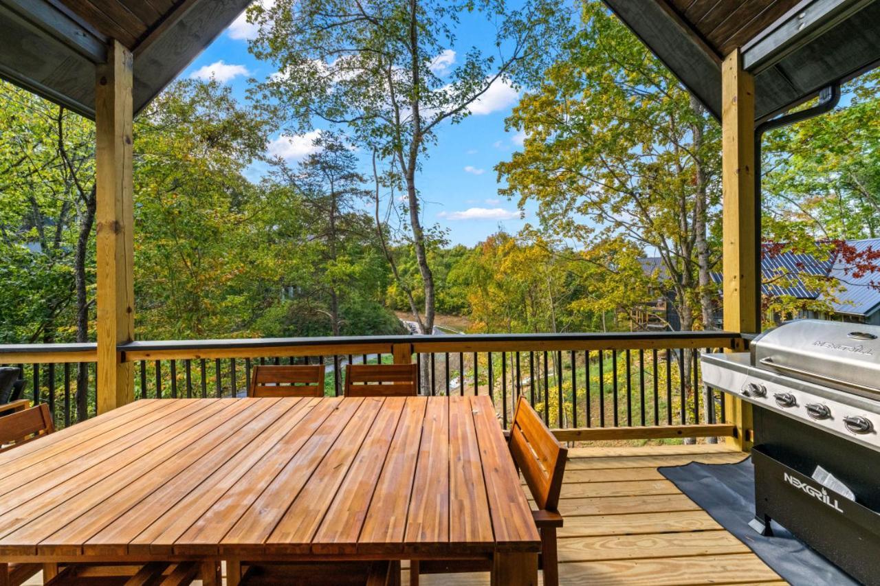 Cozy Cove Retreat W Lake View Hot Tub Firepit 丹德里奇 外观 照片