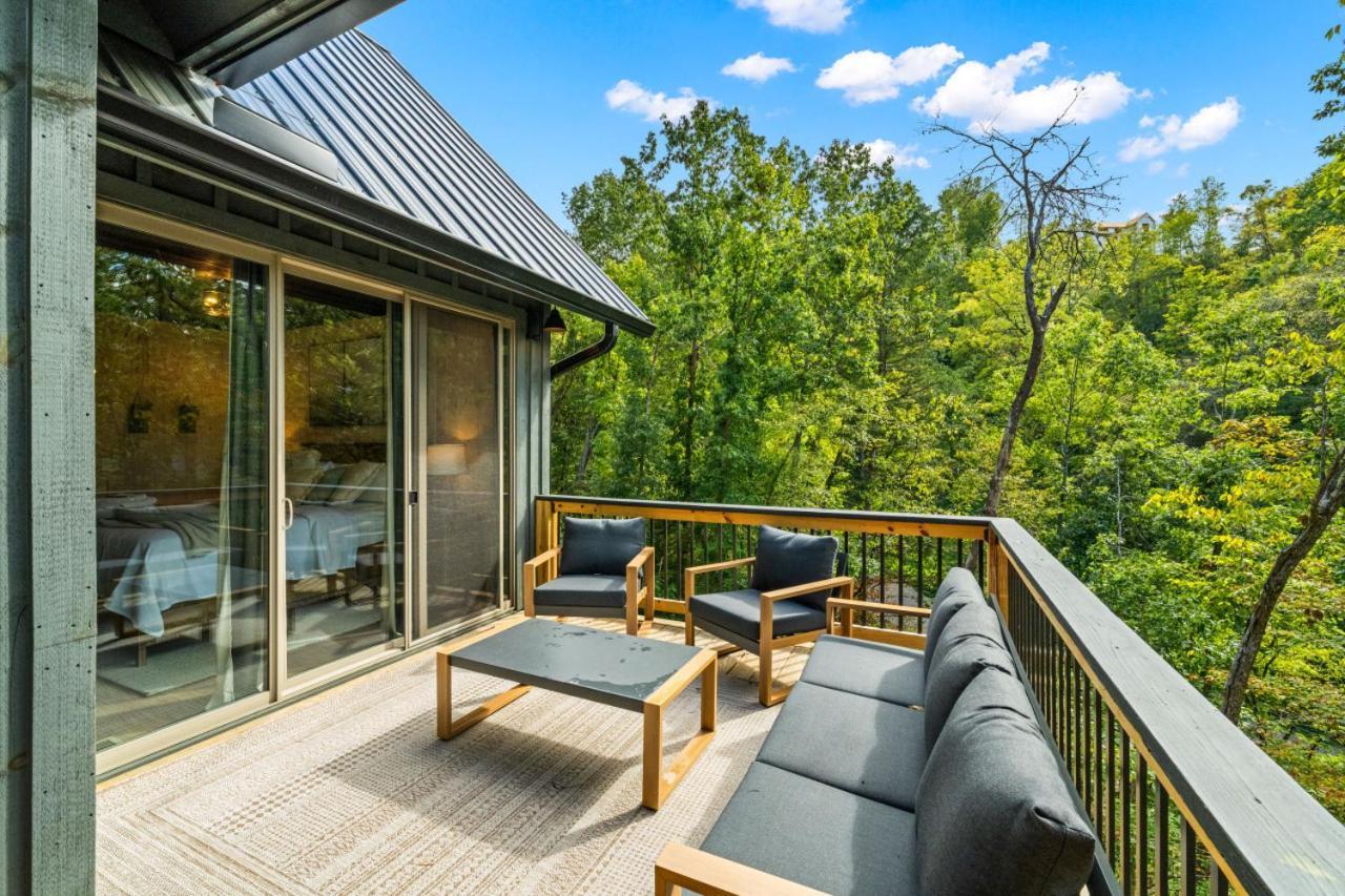 Cozy Cove Retreat W Lake View Hot Tub Firepit 丹德里奇 外观 照片