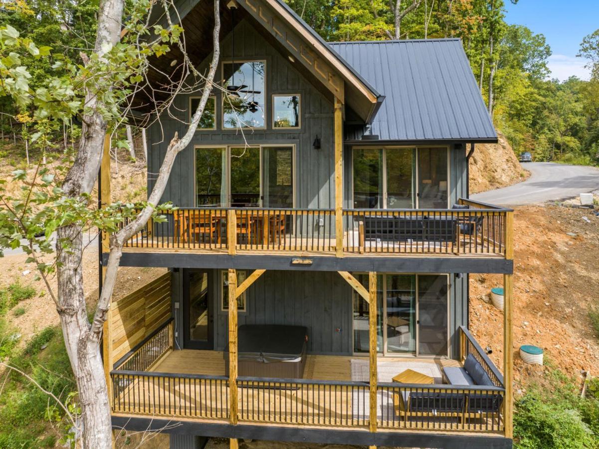 Cozy Cove Retreat W Lake View Hot Tub Firepit 丹德里奇 外观 照片